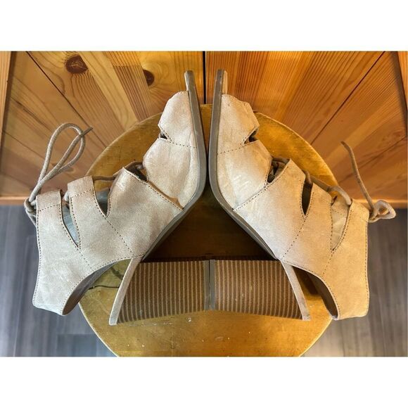 Rampage Women's Size 9.5 Emmie Strappy Heel Sandals Tan - Picture 7 of 10